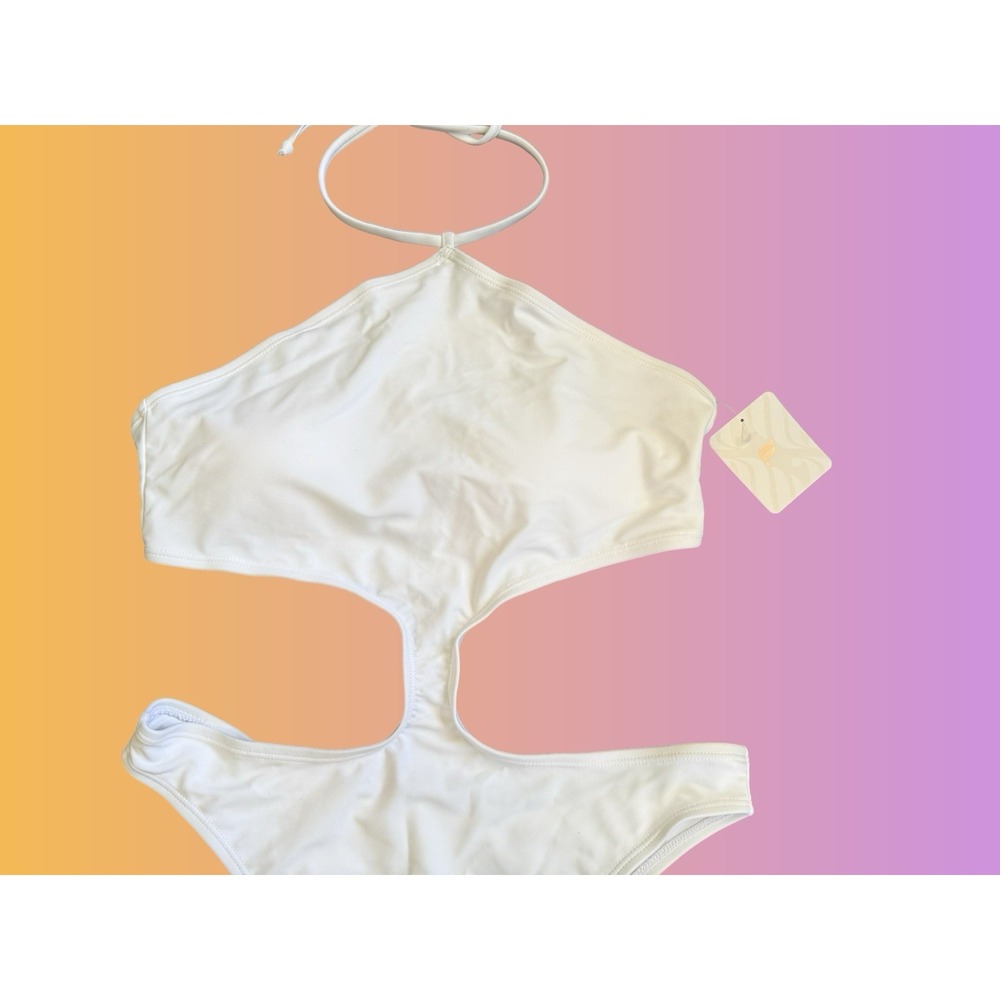 Fabletics NWT Noa String Bikini $65 MSRP Swimsuit  Women's Size Medium White